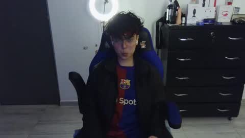 VALERIA online show from 02-18-25, 01:32