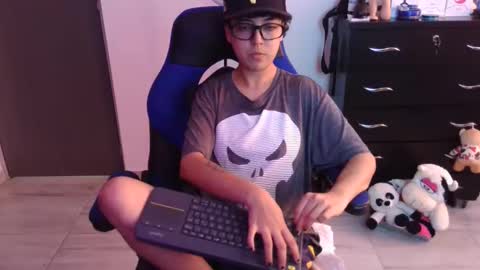 VALERIA online show from 12-18-25, 07:20