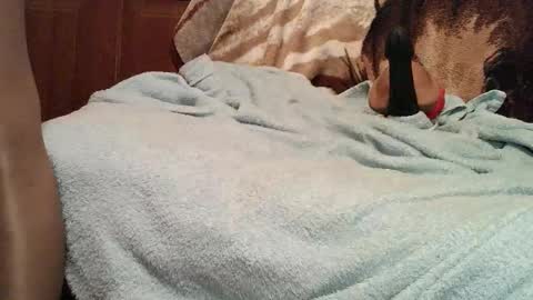 Thongsandstocking online show from 10-13-25, 10:32