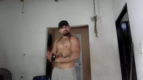 Snapshot of thonybeiio chatting on 10-10-25, 03:33 thonybeiio online show from 10-10-25, 03:33