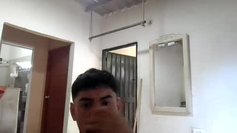 Snapshot of thonybeiio chatting on 10-24-25, 06:37 thonybeiio online show from 10-24-25, 06:37