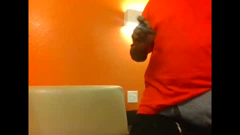 Snapshot of thotyboy68 chatting on 02-28-25, 10:20 Thotyboy online show from 02-28-25, 10:20