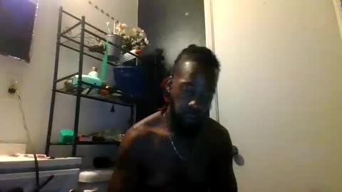 Snapshot of thotyboy68 chatting on 09-26-25, 11:47 Thotyboy online show from 09-26-25, 11:47