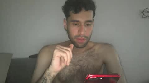 Snapshot of throwawayyourgun chatting on 11-18-25, 06:56 Luka online show from 11-18-25, 06:56