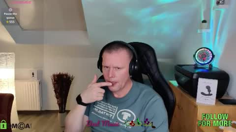        Follow me Sgame por favor  online show from 01-25-25, 06:46