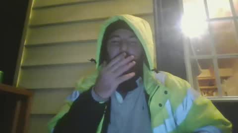 Snapshot of thunderjacker chatting on 10-02-25, 05:36 The Pen is Mightier than Sword online show from 10-02-25, 05:36