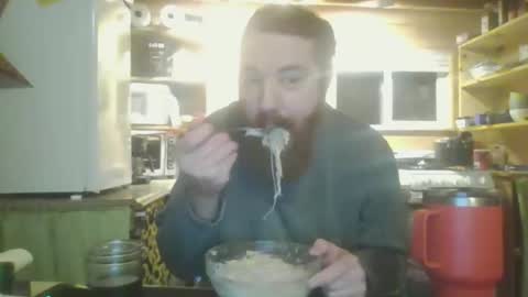 Snapshot of thunderjacker chatting on 12-02-25, 04:07 The Pen is Mightier than Sword online show from 12-02-25, 04:07