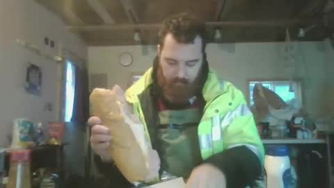 Snapshot of thunderjacker chatting on 01-15-26, 01:32 The Pen is Mightier than Sword online show from 01-15-26, 01:32