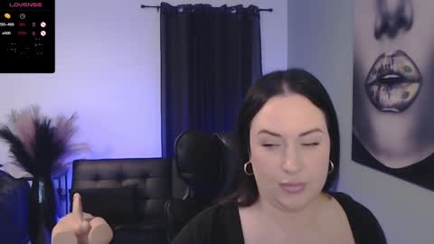 Tia Bella online show from 01-07-25, 01:28