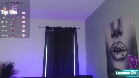 Tia Bella online show from 10-12-25, 10:20