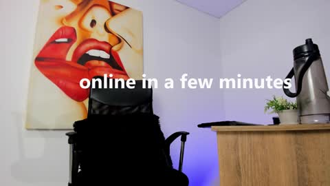 Snapshot of tiago_hannah chatting on 12-09-24, 01:02 carolina online show from 12-09-24, 01:02