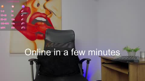 Snapshot of tiago_hannah chatting on 12-13-24, 09:13 carolina online show from 12-13-24, 09:13