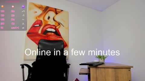 Snapshot of tiago_hannah chatting on 02-18-25, 10:49 carolina online show from 02-18-25, 10:49