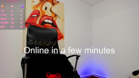 Snapshot of tiago_hannah chatting on 02-23-25, 02:04 carolina online show from 02-23-25, 02:04