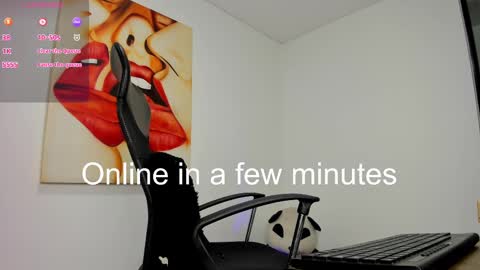 Snapshot of tiago_hannah chatting on 02-28-25, 08:42 carolina online show from 02-28-25, 08:42