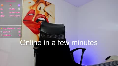 Snapshot of tiago_hannah chatting on 02-28-25, 11:47 carolina online show from 02-28-25, 11:47