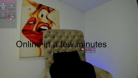 Snapshot of tiago_hannah chatting on 09-10-25, 10:04 carolina online show from 09-10-25, 10:04