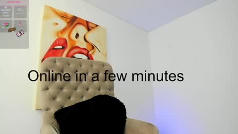 Snapshot of tiago_hannah chatting on 10-12-25, 12:15 carolina online show from 10-12-25, 12:15