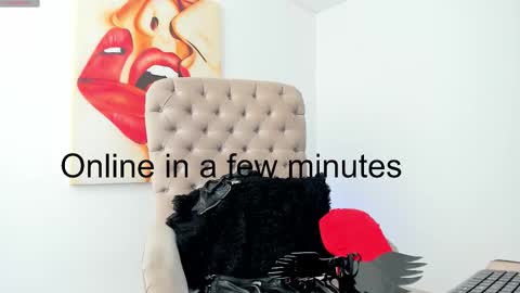 Snapshot of tiago_hannah chatting on 10-19-25, 01:12 carolina online show from 10-19-25, 01:12