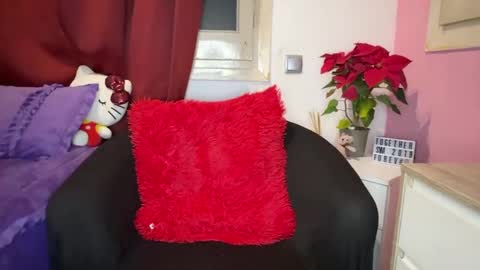 Snapshot of tian_top_xxx chatting on 12-04-24, 02:31 Tian online show from 12-04-24, 02:31