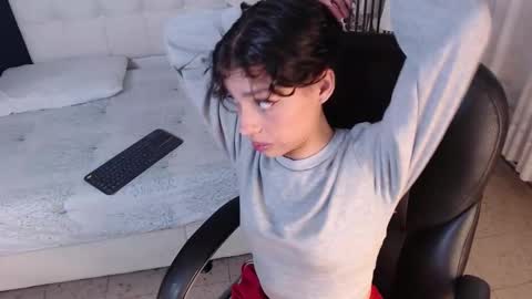 LIA online show from 12-22-25, 02:25