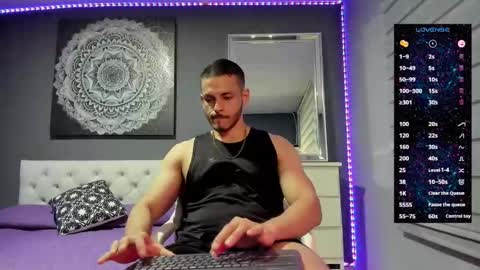 Snapshot of tianzilac chatting on 10-02-25, 10:28 Tian Zilac online show from 10-02-25, 10:28