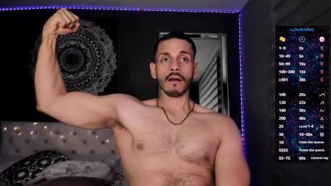 Snapshot of tianzilac chatting on 10-16-25, 10:11 Tian Zilac online show from 10-16-25, 10:11