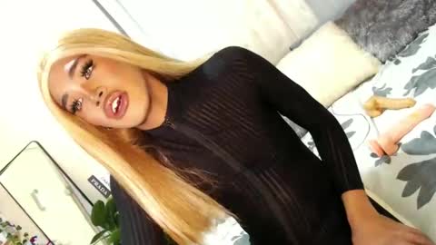 Sam online show from 02-06-25, 05:46