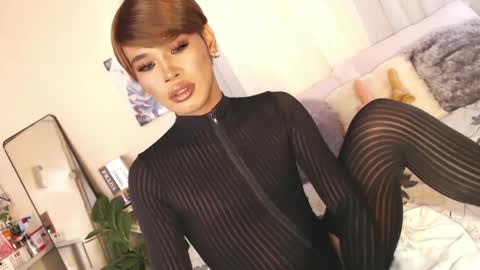 Sam online show from 02-08-25, 04:47