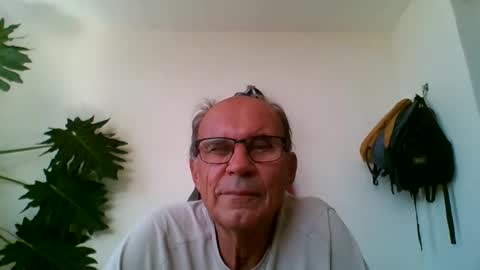 Snapshot of tiaretiareopui chatting on 11-02-25, 10:50 tiaretiareopui online show from 11-02-25, 10:50