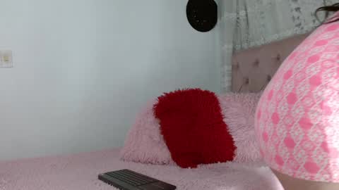 Tifanny online show from 01-15-25, 01:34