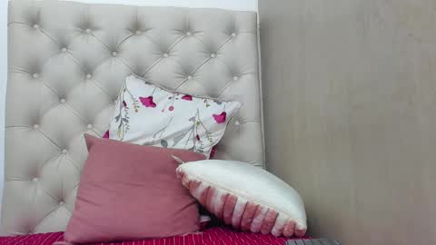    online show from 12-09-24, 01:45