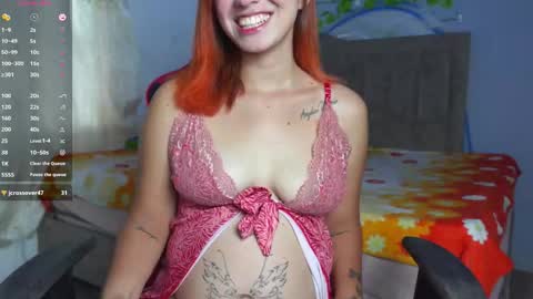 Estefana Ramrez online show from 10-27-25, 07:51