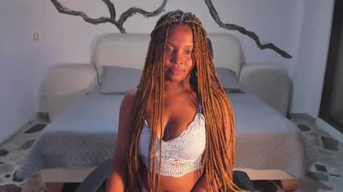 Snapshot of tifanytaylor1_ chatting on 12-20-24, 05:57 TIFF online show from 12-20-24, 05:57