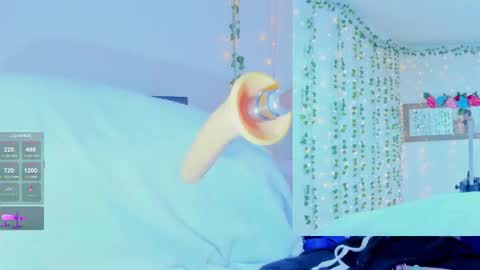 Tiffanny online show from 11-07-25, 09:09