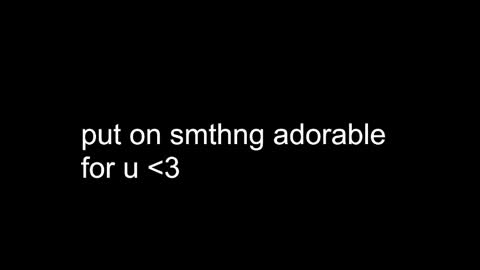 Im here on Fridays Saturdays Sundays  online show from 11-24-25, 02:00