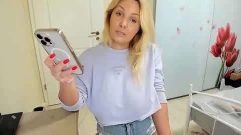 Tiffany your girl next door online show from 02-12-26, 06:14