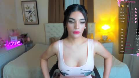 Snapshot of tiffany_cams chatting on 12-14-24, 10:39 Tiffany online show from 12-14-24, 10:39