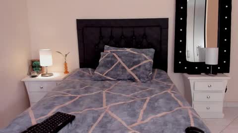 VAL online show from 09-22-25, 12:18