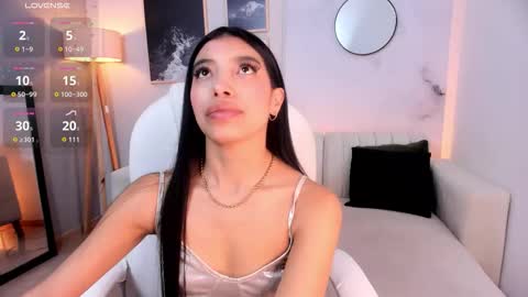 tiffany_low online show from 03-01-26, 01:57