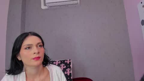 tiffany_mendez online show from 09-24-25, 12:08
