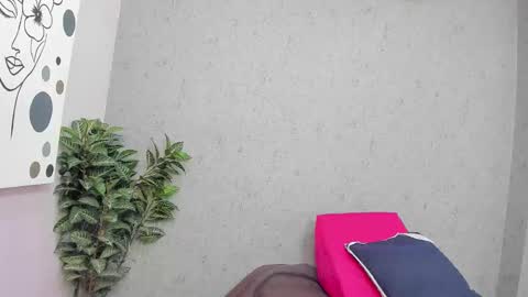tiffany_mendez online show from 02-18-26, 12:01