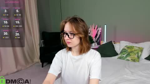 Snapshot of tiffany_roy chatting on 12-25-24, 02:57 tiffany_roy online show from 12-25-24, 02:57