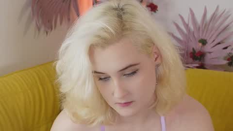 tiffanyjons online show from 10-12-25, 05:34