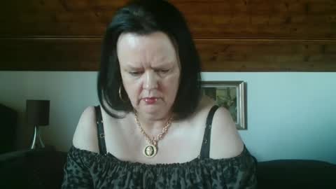 TiffanyMature online show from 09-27-25, 09:36