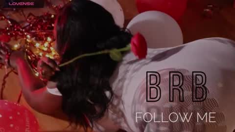 tifanny online show from 10-20-25, 06:47