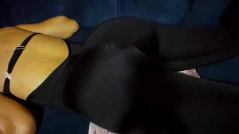 Tiffany online show from 10-11-25, 01:42