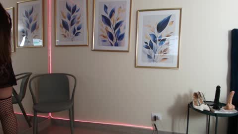tiffanystorms_ls online show from 09-20-25, 11:44