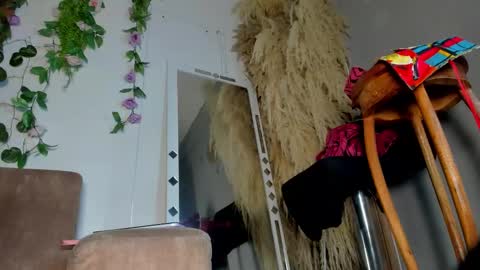 tiffanyy_deluxe online show from 02-13-26, 02:46