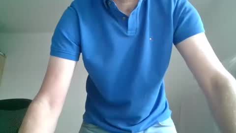 Snapshot of tigerjow941808 chatting on 10-26-25, 10:43 tigerjow941808 online show from 10-26-25, 10:43